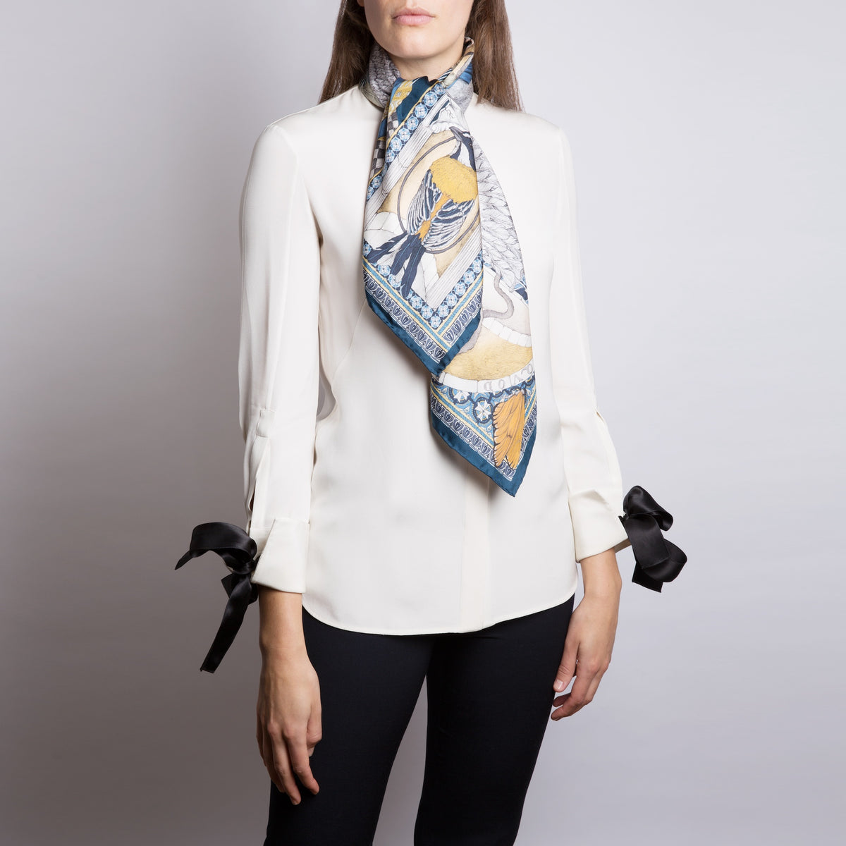 Aviarium Maria Silk Twill Scarf 90 – Sabina Savage