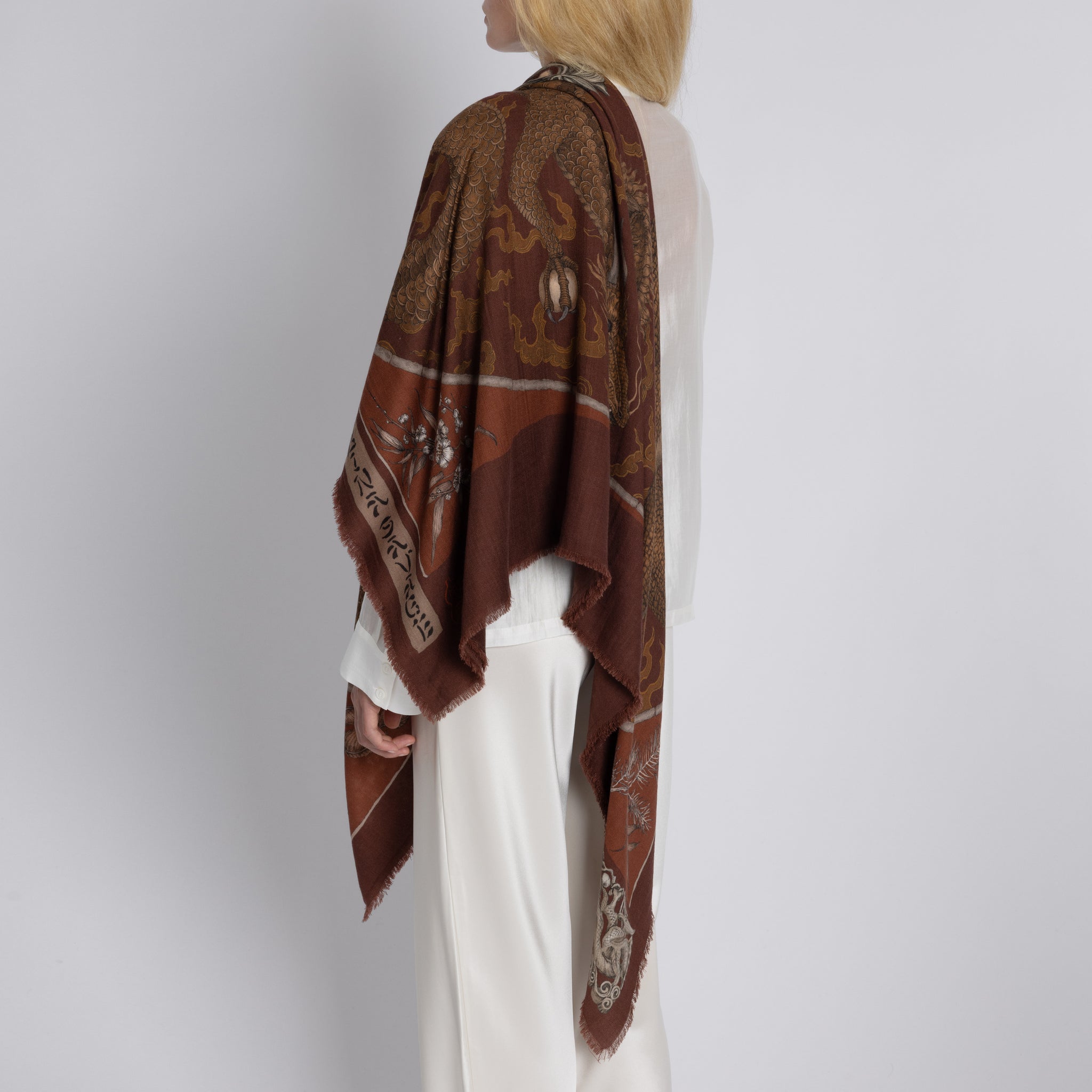 Chasing The Pearl Wool Silk Shawl 135 – Sabina Savage