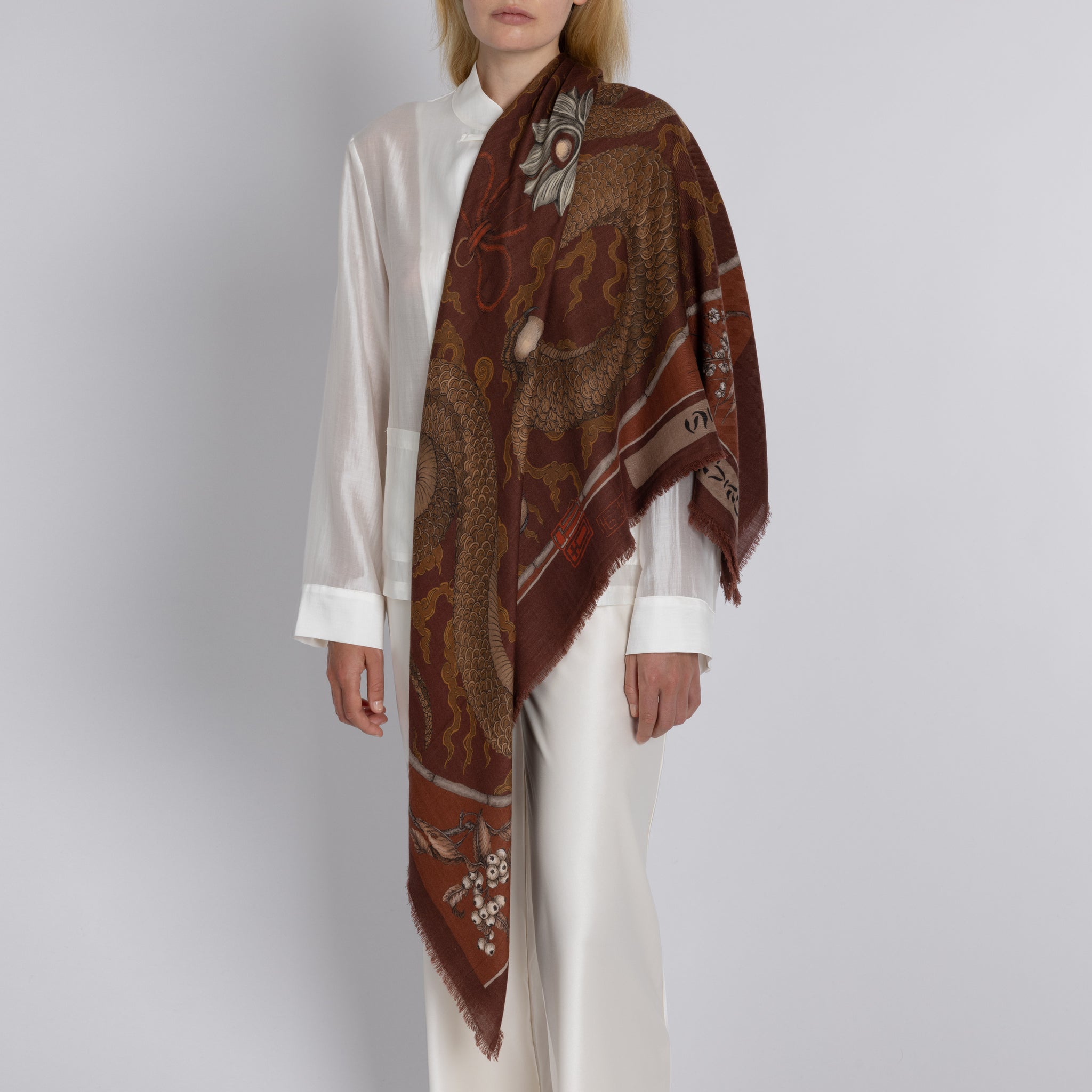 Chasing The Pearl Wool Silk Shawl 135 – Sabina Savage