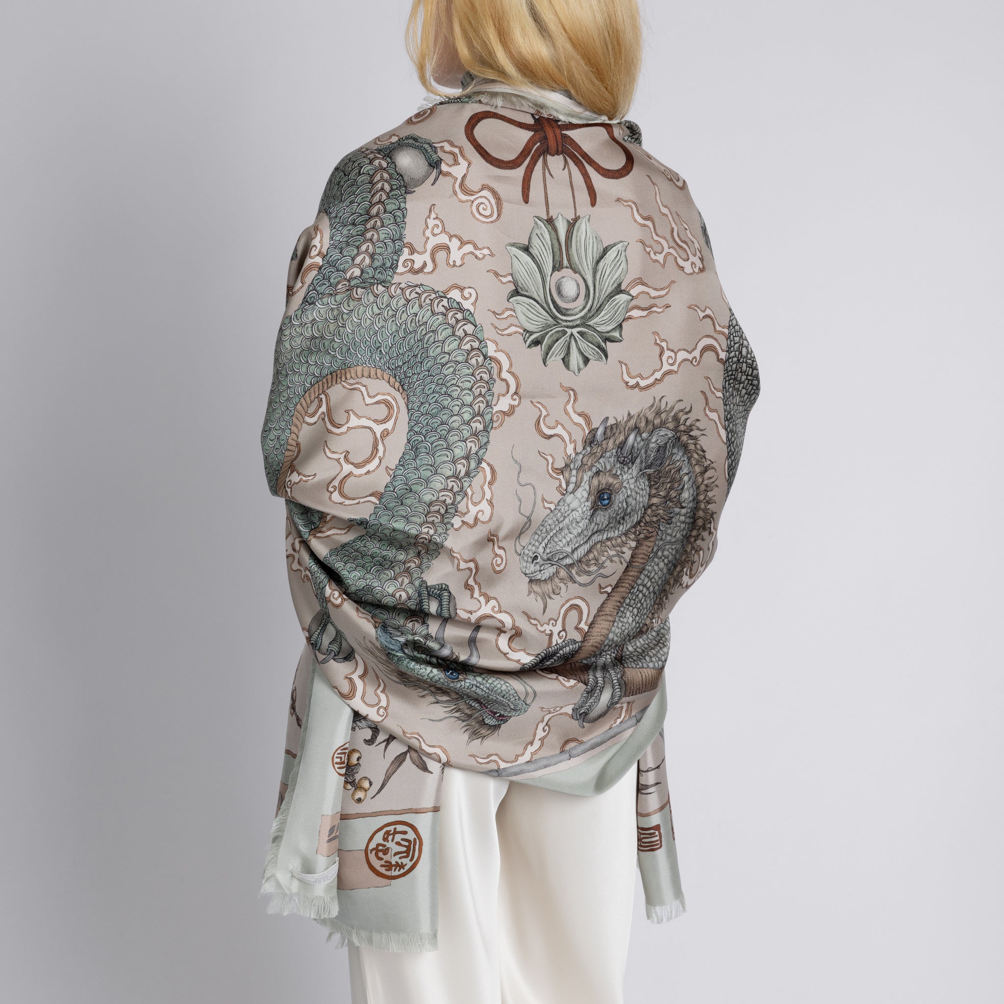 Chasing The Pearl Silk Twill Rectangle – Sabina Savage