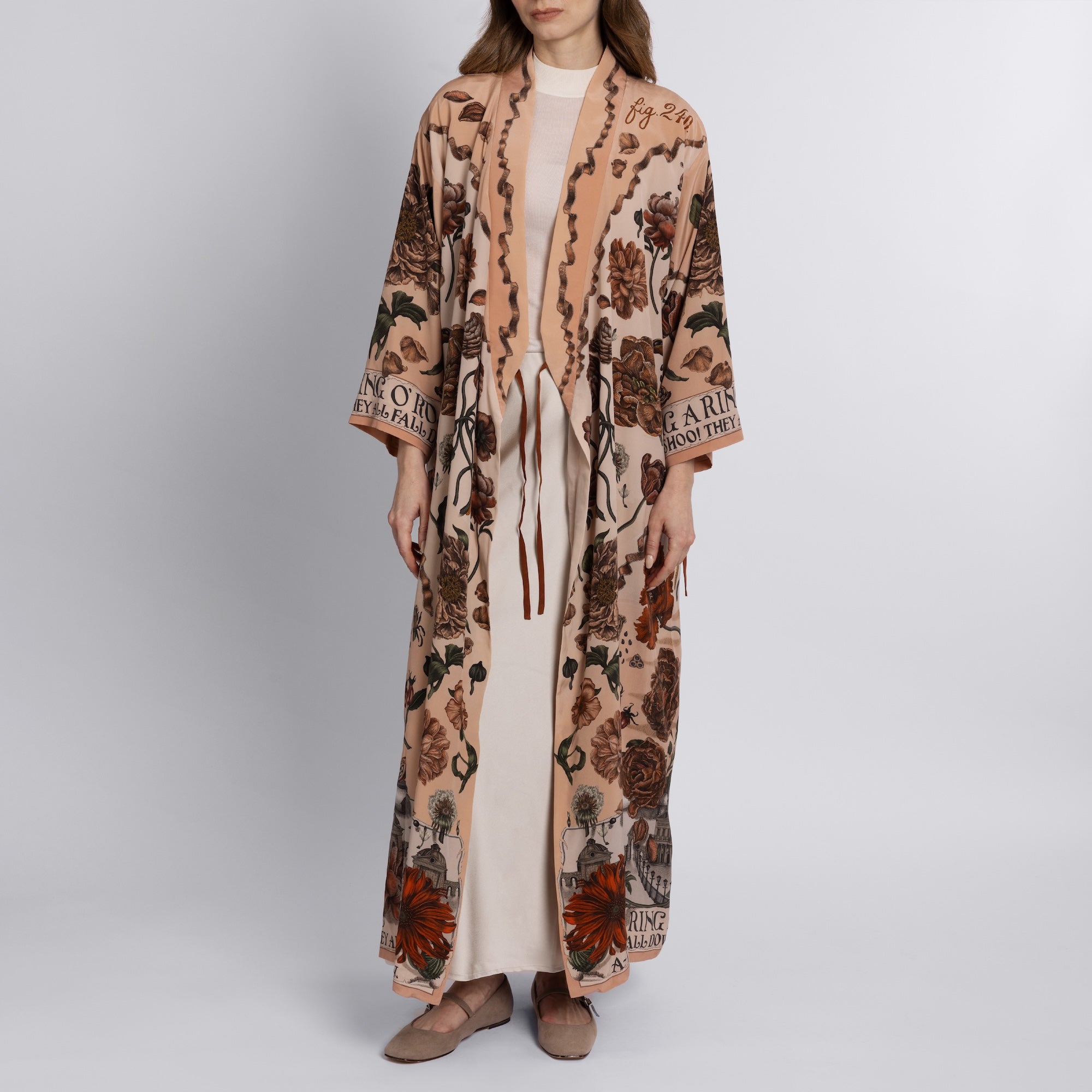 和ROBE / WA RM STOLE Ring a Ring o' Roses Loose Silk Robe – Sabina Savage