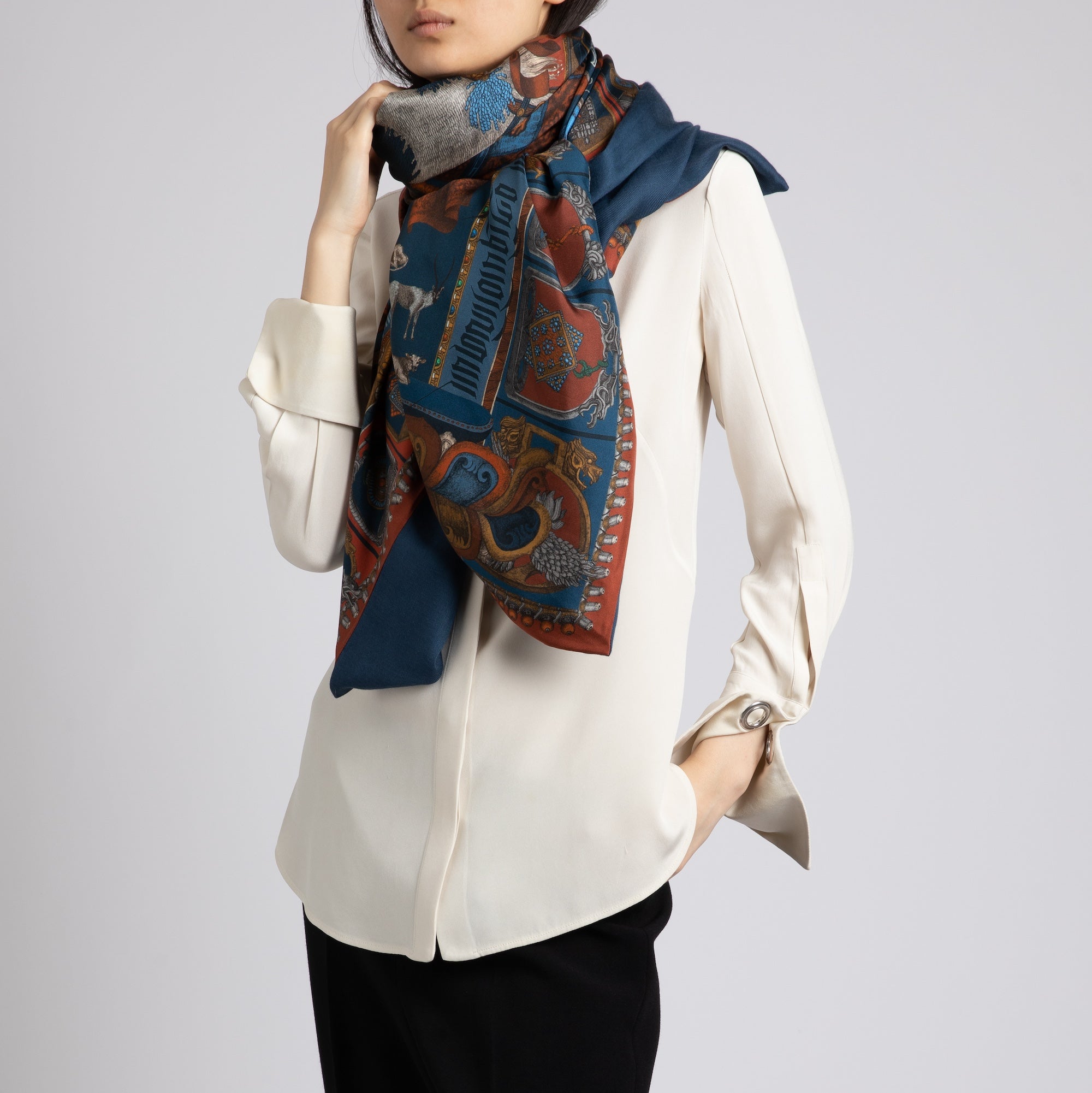 The Wind Horse Cashmere-Lined Stole – Sabina Savage