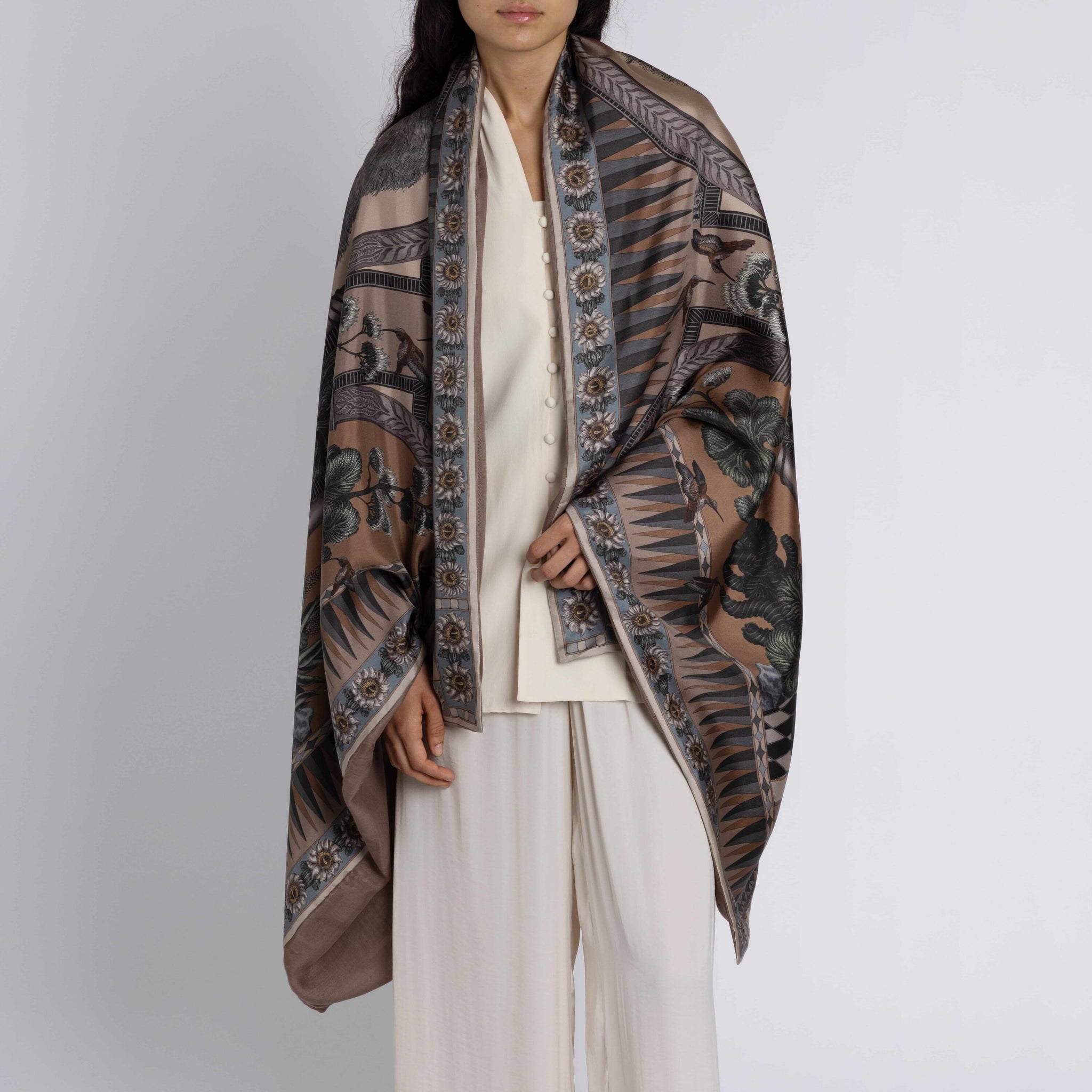The Wolf You Feed Cashmere-Lined Stole in Desert Dawn | Sabina Savage